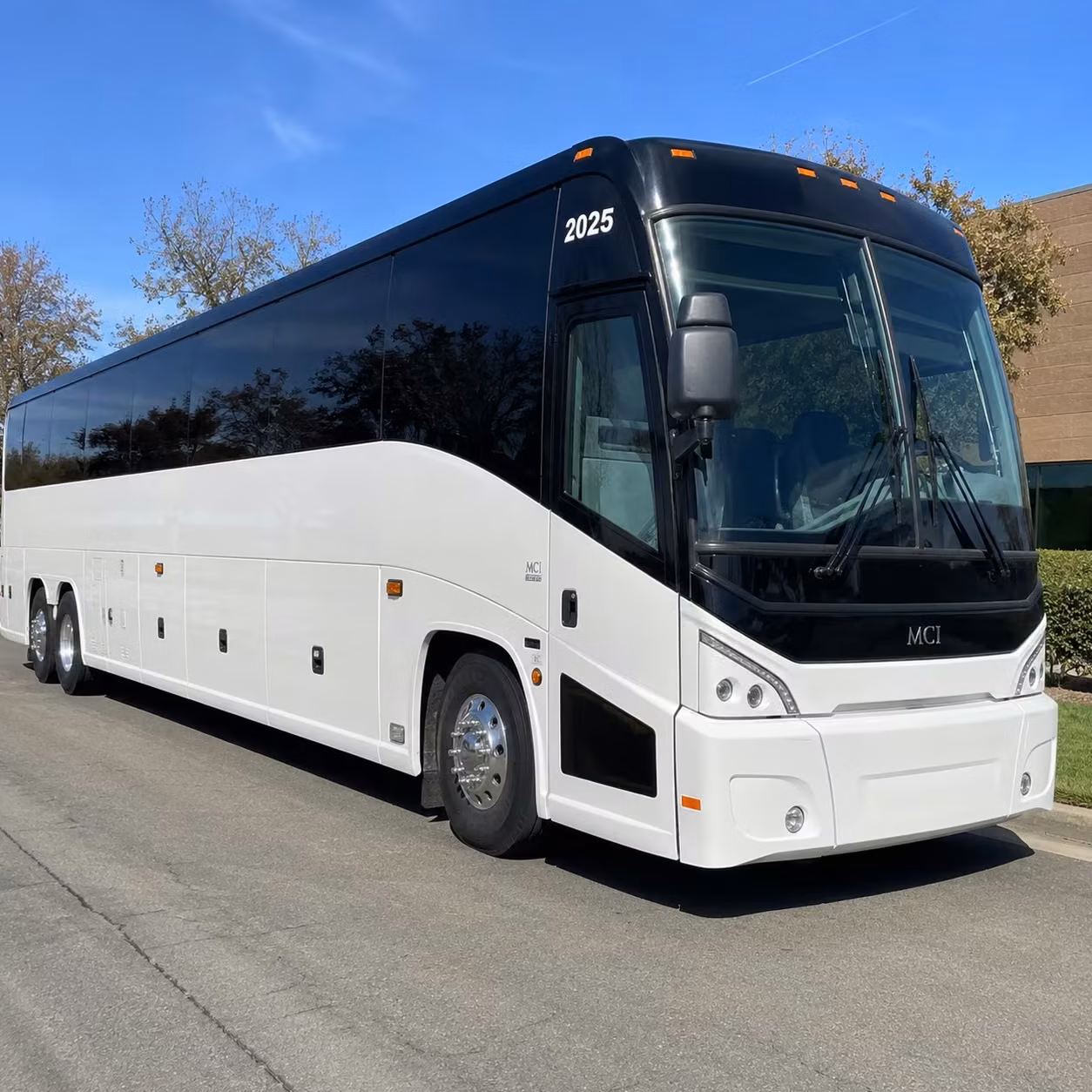 let coachbusgainesvillefl com handle the drive to heartwood soundstage and gainesville s intimate venues